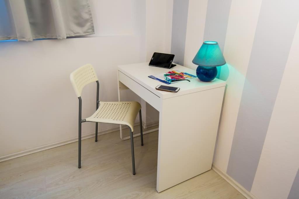2 Bedrooms Apartment Close To Metro Dafni In Αθήνα Εξωτερικό φωτογραφία