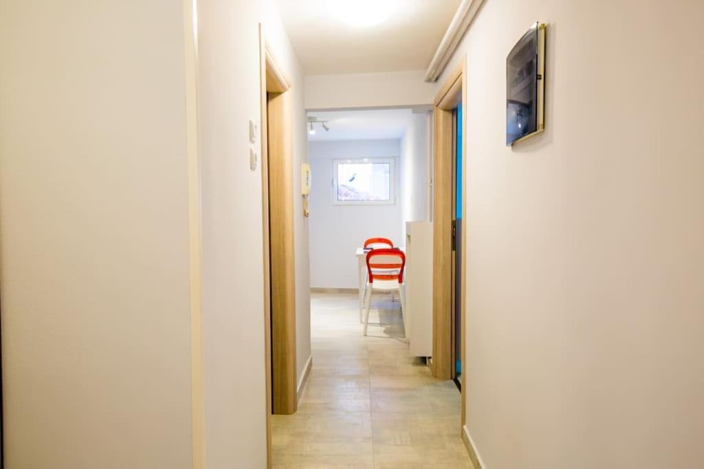 2 Bedrooms Apartment Close To Metro Dafni In Αθήνα Εξωτερικό φωτογραφία