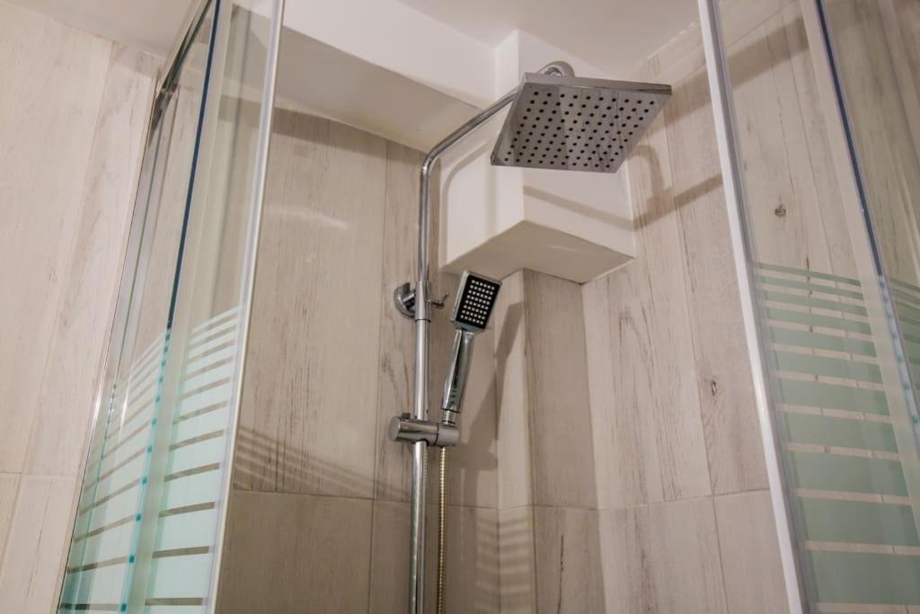 2 Bedrooms Apartment Close To Metro Dafni In Αθήνα Εξωτερικό φωτογραφία